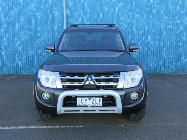 2013 MITSUBISHI PAJERO VR-X LWB (4x4)