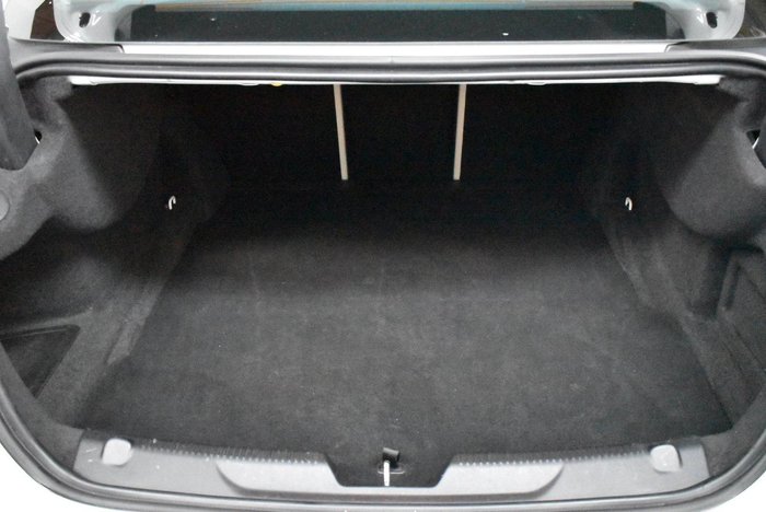 2016 Jaguar XE 25t Portfolio