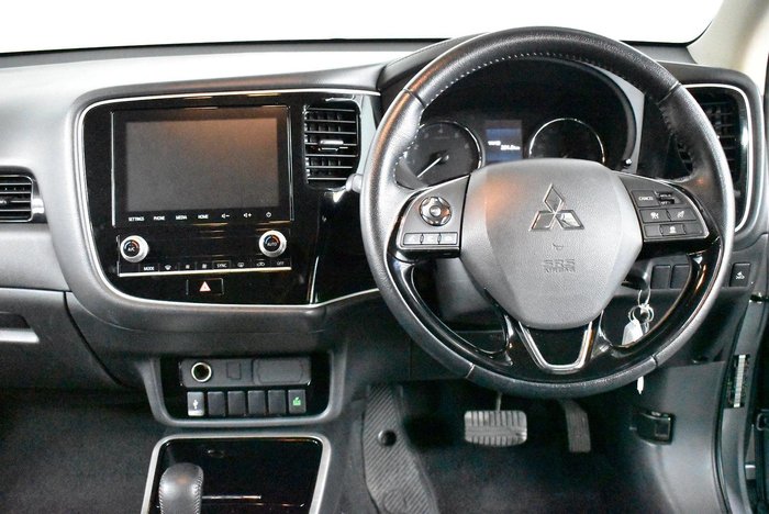 2021 Mitsubishi Outlander ES
