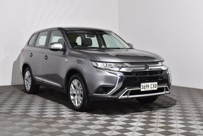 2021 Mitsubishi Outlander ES