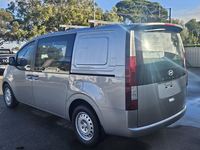 2021 Hyundai STARIA LOAD 