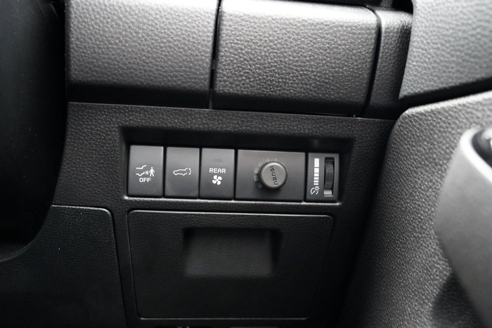 2024 Isuzu MU-X LS-U