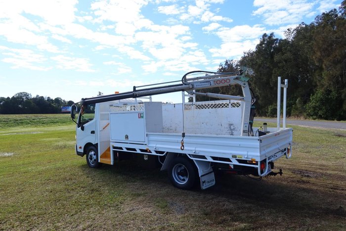 2012 Hino 300 Series - 717