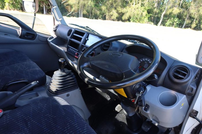 2012 Hino 300 Series - 717