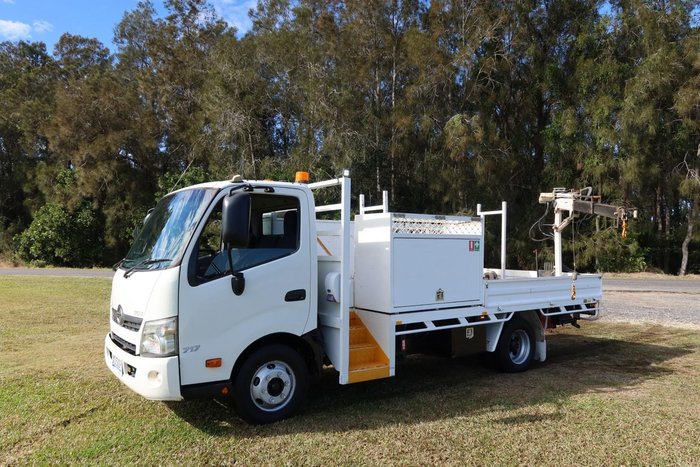 2012 Hino 300 Series - 717