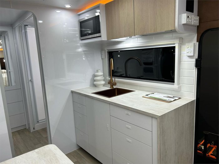 2025 Wonderland RV Hornet