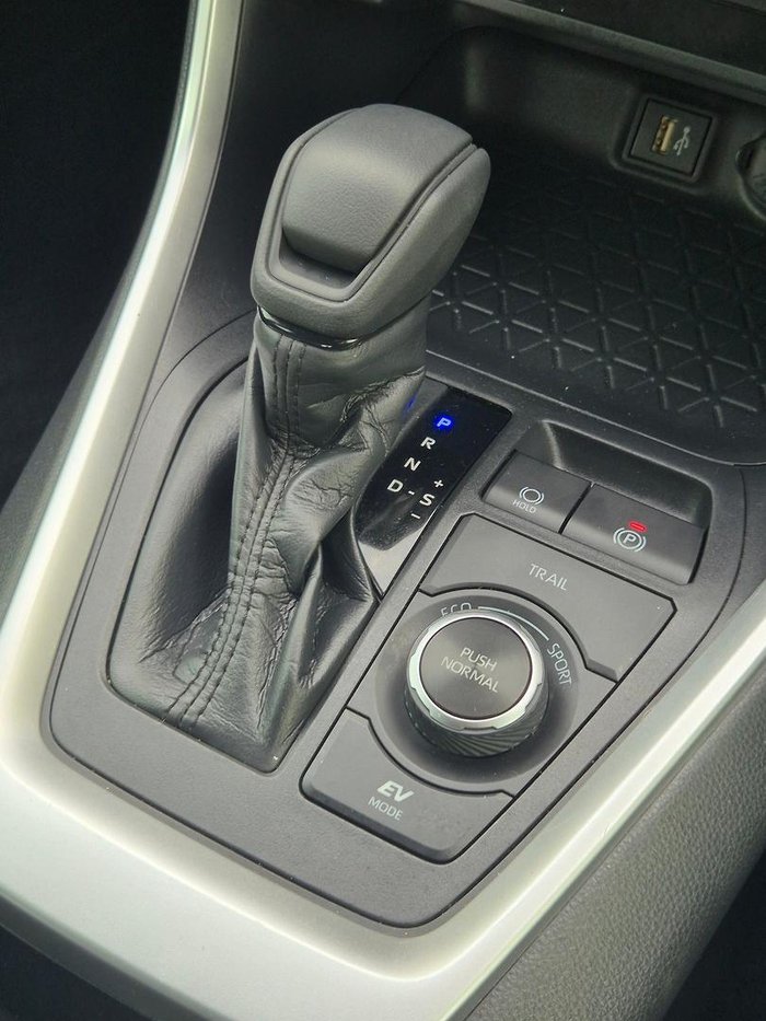 2023 Toyota RAV4 GX