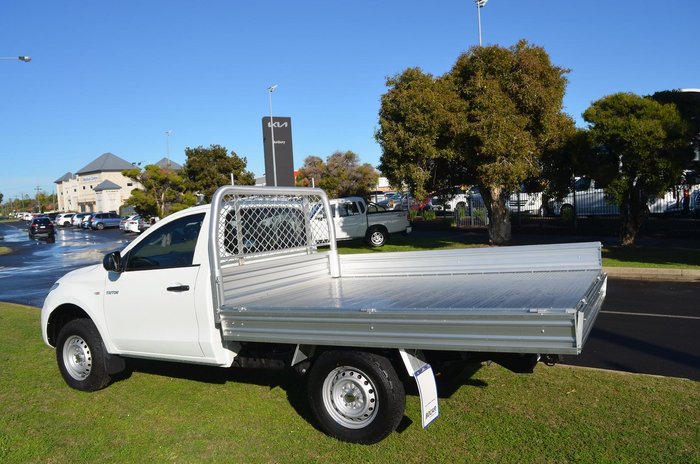 2018 Mitsubishi Triton GLX