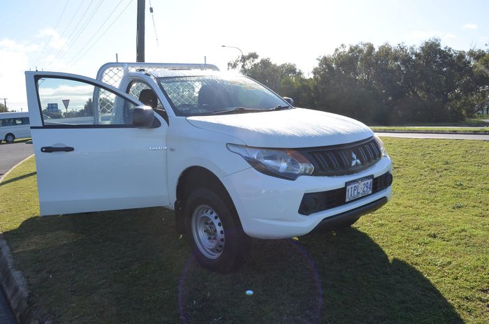 2018 Mitsubishi Triton GLX