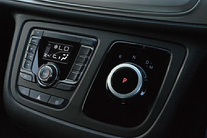 2024 LDV G10 +