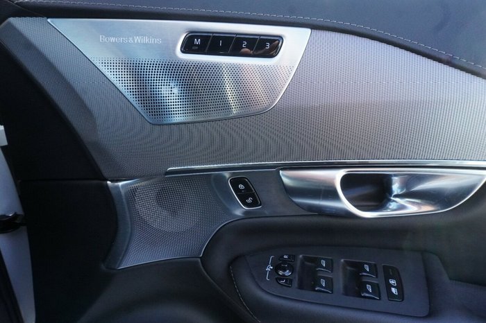 2021 Volvo XC90 Recharge Plug-In Hybrid