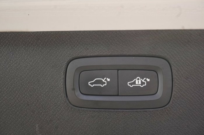 2021 Volvo XC90 Recharge Plug-In Hybrid