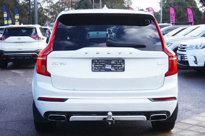 2021 Volvo XC90 Recharge Plug-In Hybrid