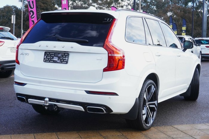 2021 Volvo XC90 Recharge Plug-In Hybrid