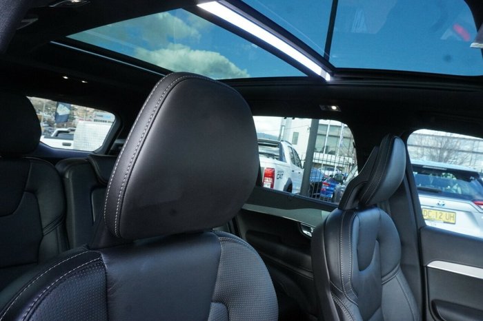 2021 Volvo XC90 Recharge Plug-In Hybrid
