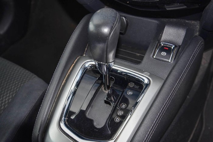 2015 Nissan QASHQAI ST