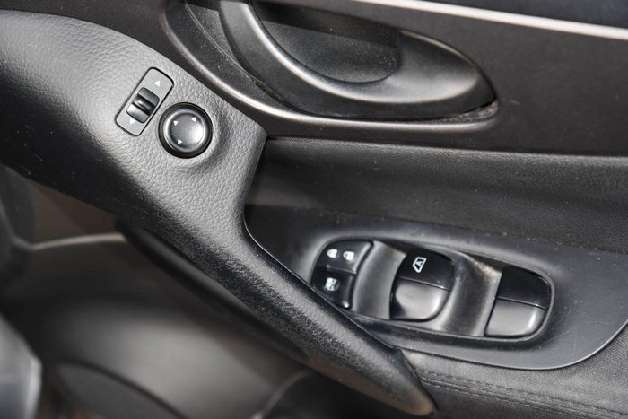 2015 Nissan QASHQAI ST