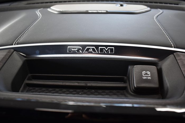 2025 RAM 1500 Laramie Sport Hurricane SO RamBox