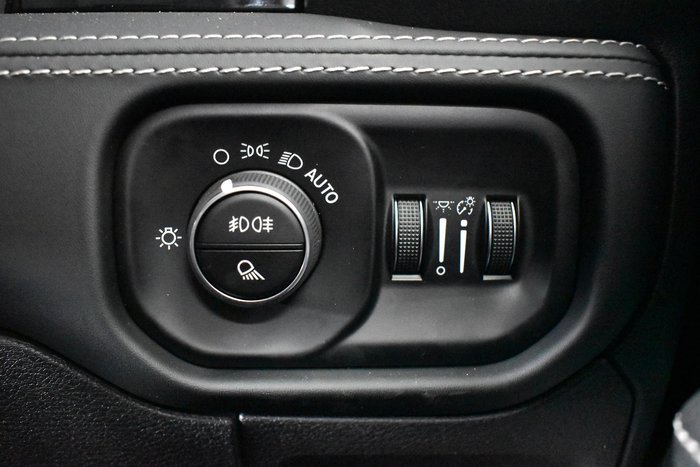 2025 RAM 1500 Laramie Sport Hurricane SO RamBox