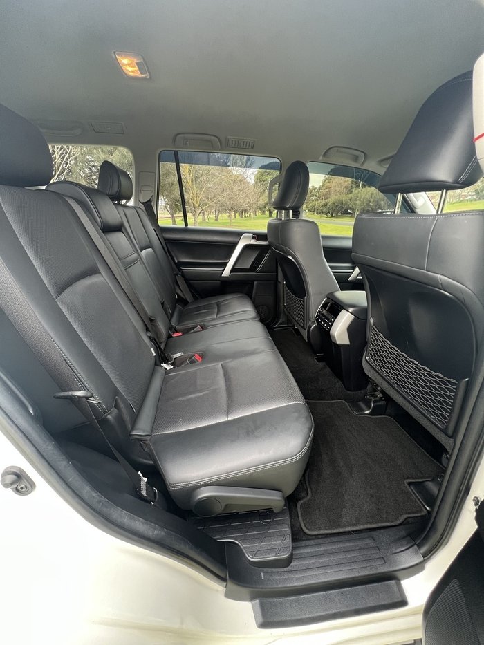 2022 Toyota Landcruiser Prado VX