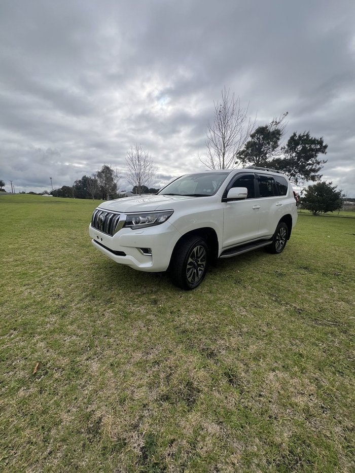 2022 Toyota Landcruiser Prado VX