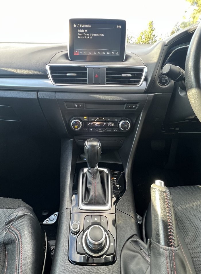 2016 Mazda 3 SP25