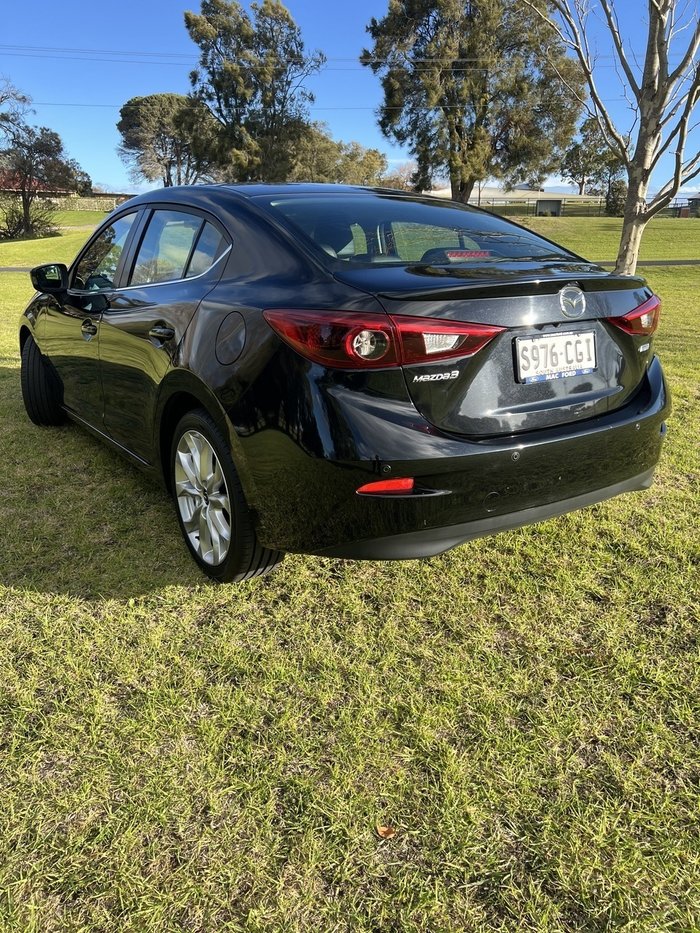 2016 Mazda 3 SP25