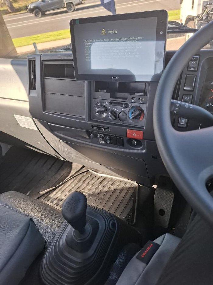 2024 Isuzu Fss 110-210 4X4