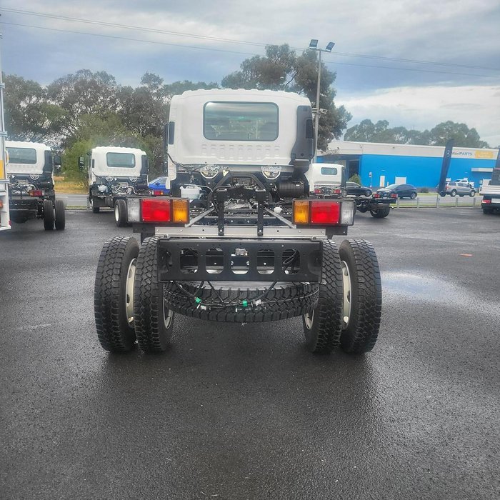 2024 Isuzu Fss 110-210 4X4