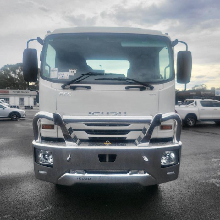 2024 Isuzu Fss 110-210 4X4