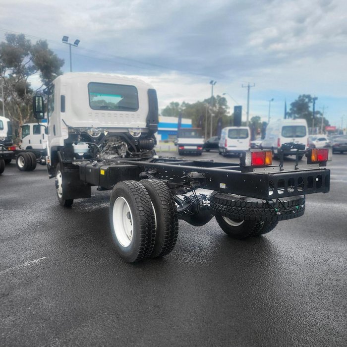 2024 Isuzu Fss 110-210 4X4