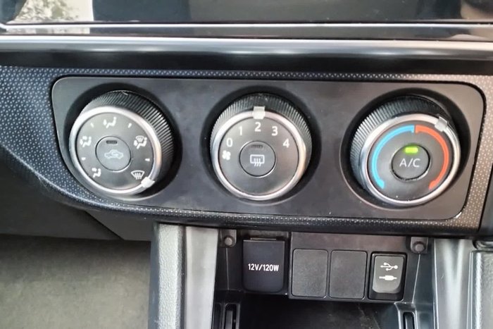 2016 Toyota Corolla Ascent Sport