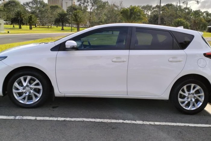 2016 Toyota Corolla Ascent Sport
