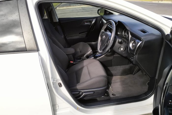 2016 Toyota Corolla Ascent Sport