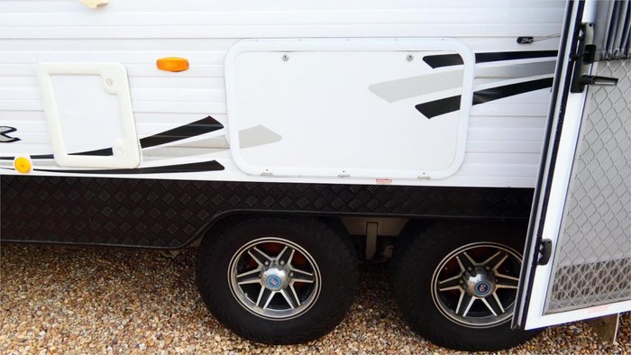 2012 Newlands Onyx white
