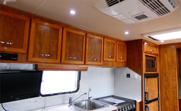 2012 Newlands Onyx white