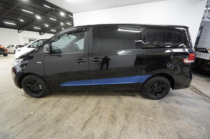 2023 LDV G10 +