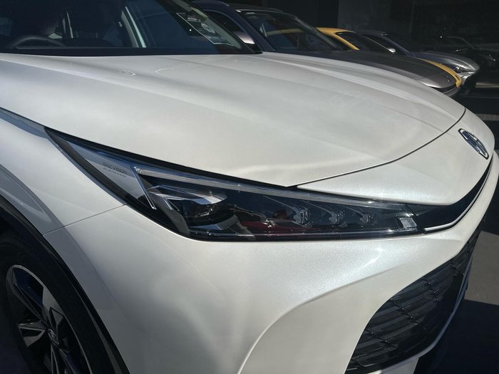 2024 MG HS Vibe SAS23 MY24 Pearl White