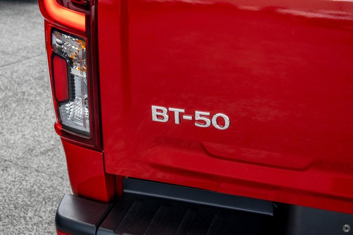 2025 Mazda BT-50 SP