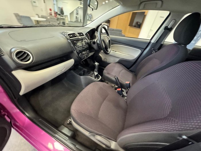 2013 Mitsubishi Mirage LS