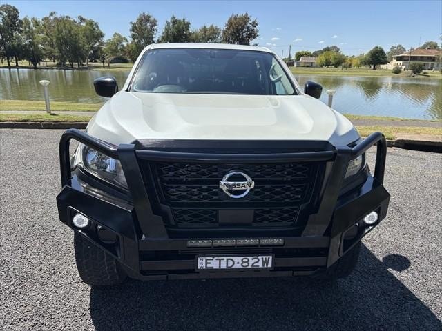 2022 Nissan Navara SL Warrior