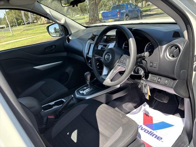2022 Nissan Navara SL Warrior