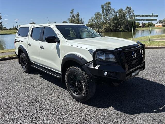 2022 Nissan Navara SL Warrior