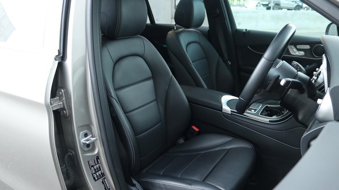 2022 Mercedes-Benz GLC-Class GLC200