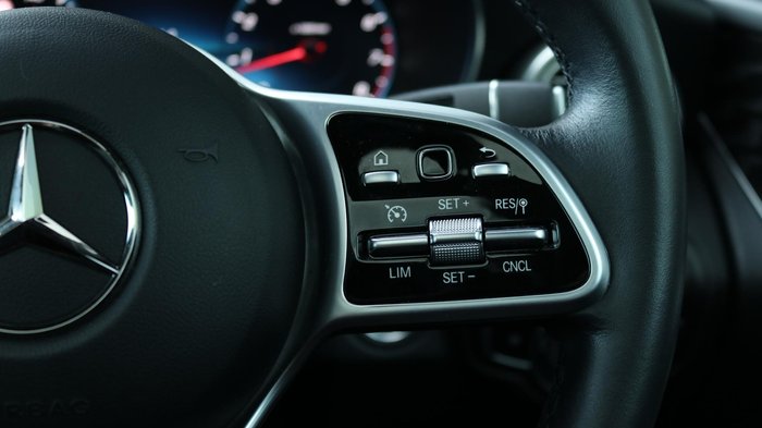 2022 Mercedes-Benz GLC-Class GLC200