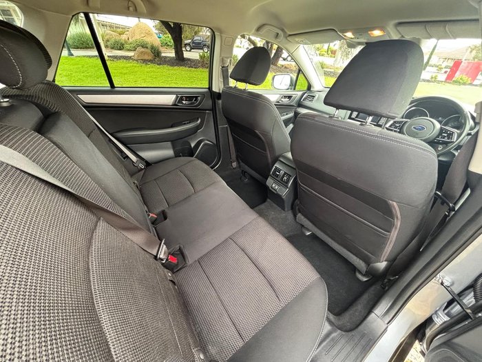 2019 Subaru Outback 2.5i