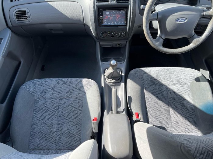 2000 Ford Laser LXi