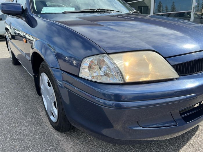 2000 Ford Laser LXi