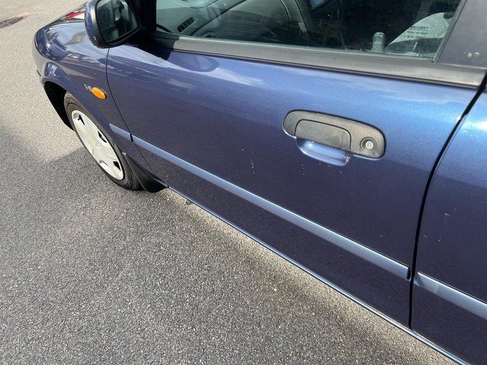 2000 Ford Laser LXi