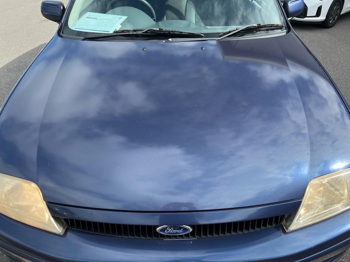 2000 Ford Laser LXi